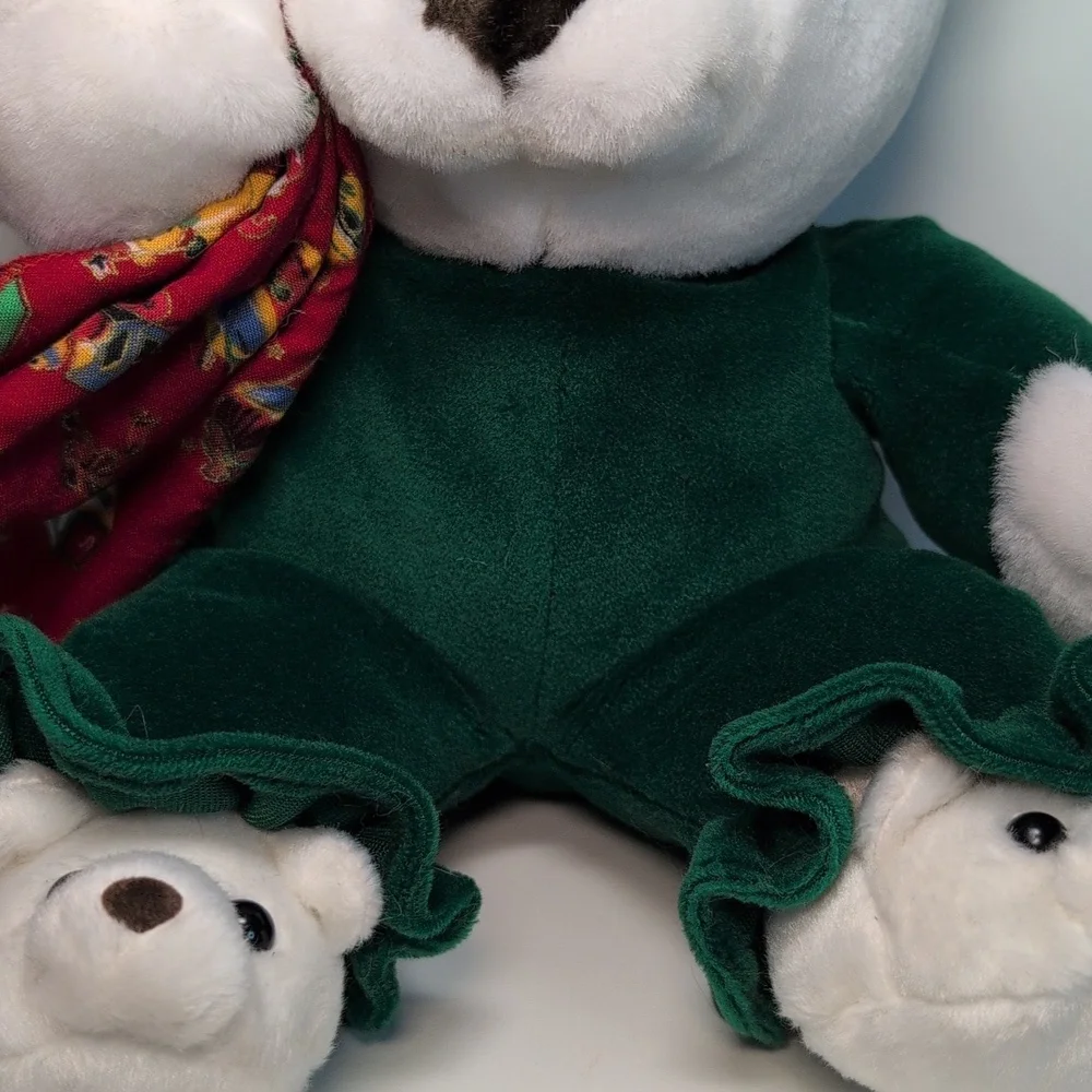 Christmas Teddy Bear - Picture 6 of 10